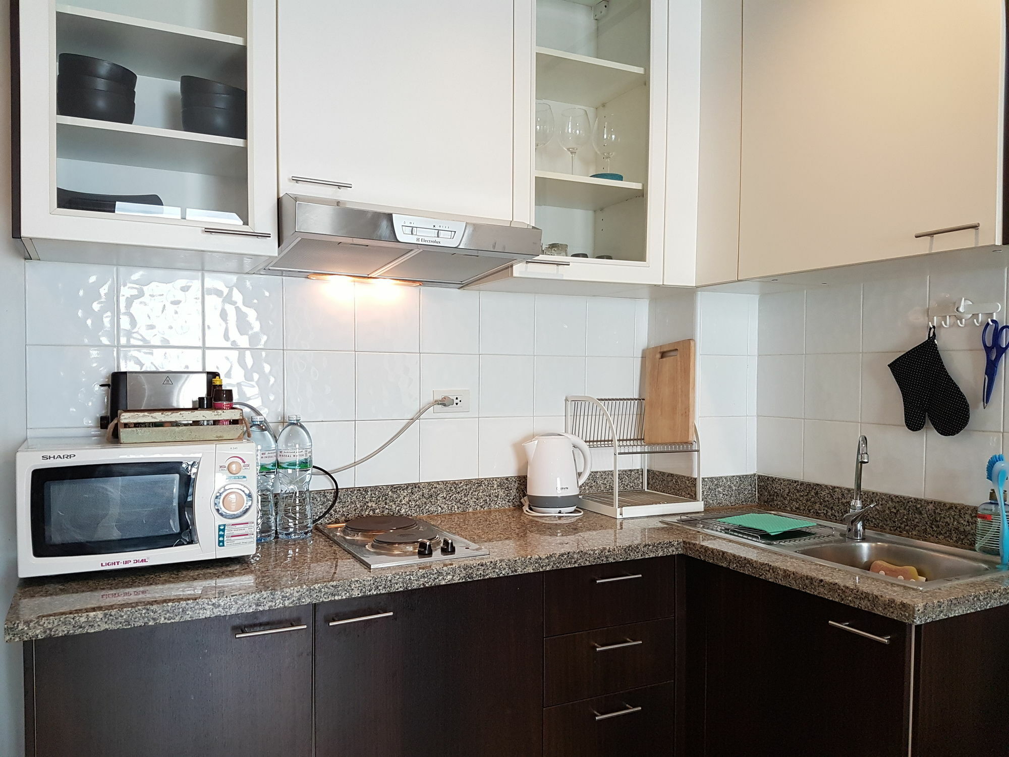 14 Place Sukhumvit Suites Banguecoque Exterior foto